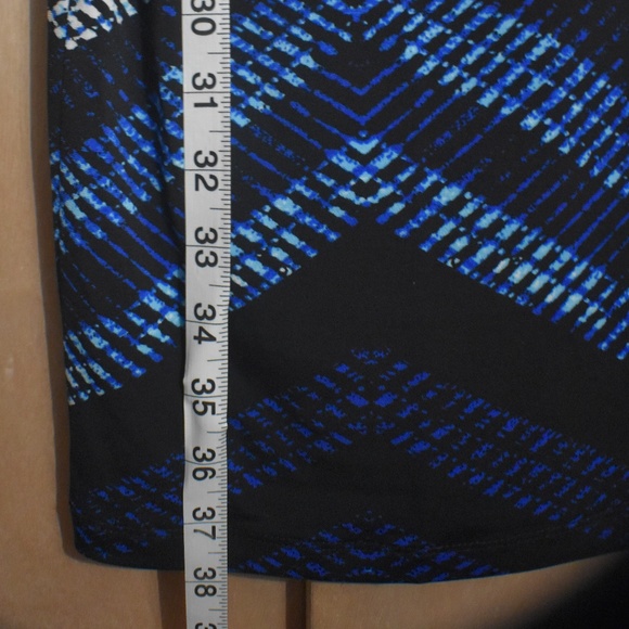 PREMISE DRESS - Picture 3 of 3